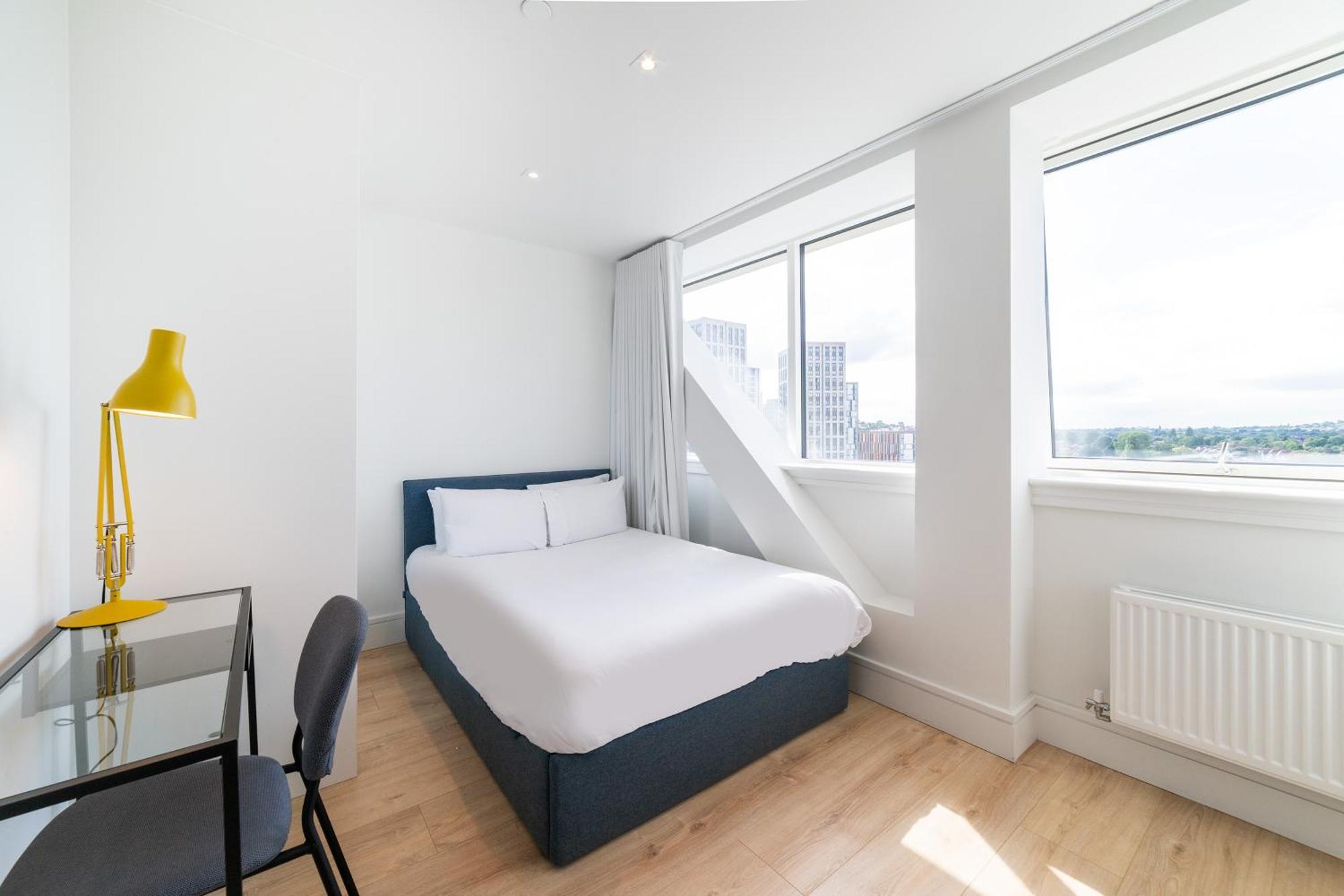 Stylish Retreats On Olympic Way Apartment London Exterior photo