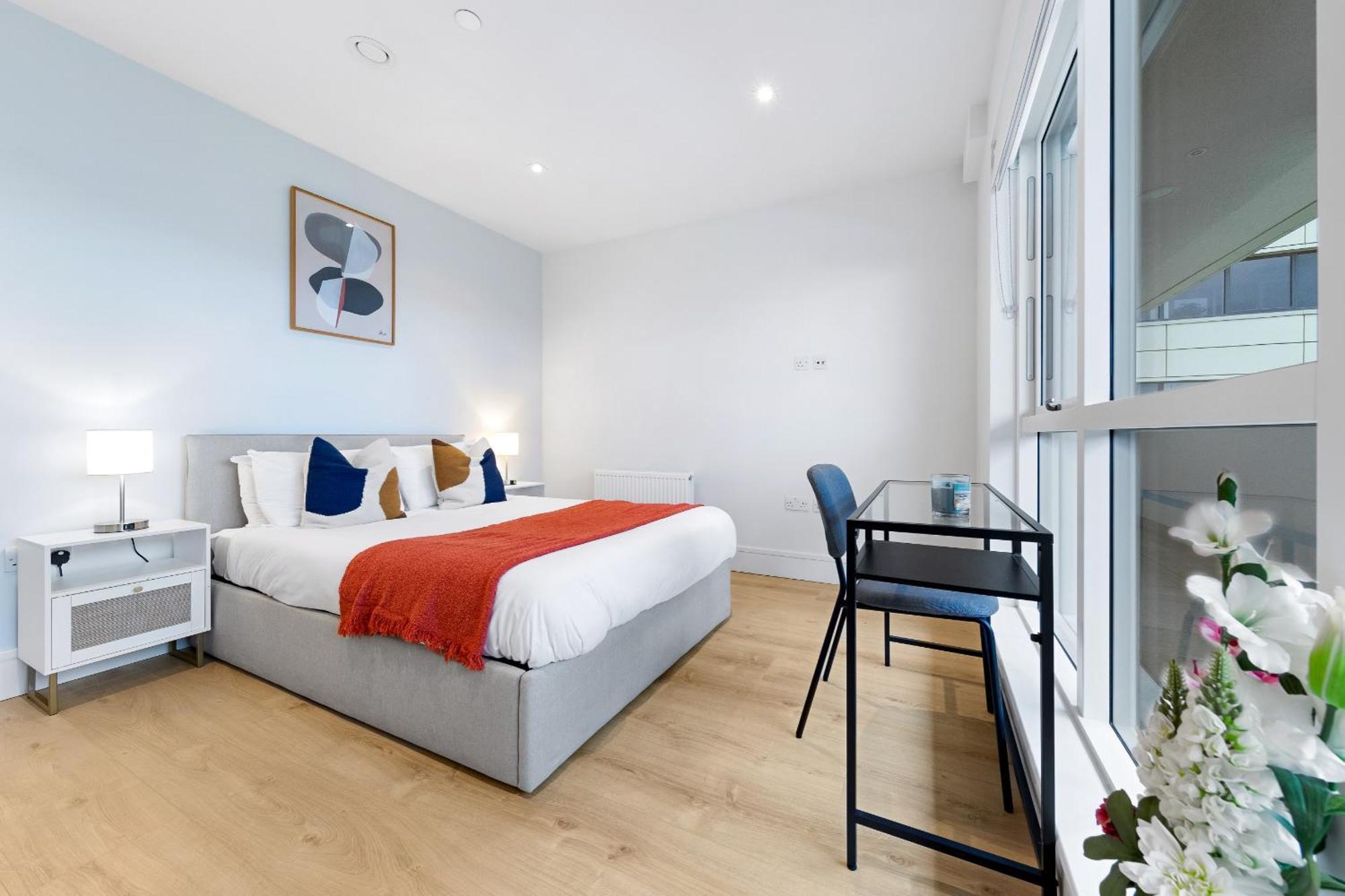 Stylish Retreats On Olympic Way Apartment London Exterior photo